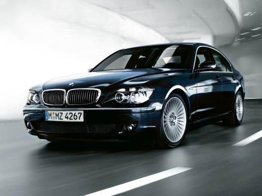 New 7-Series bikini body  image